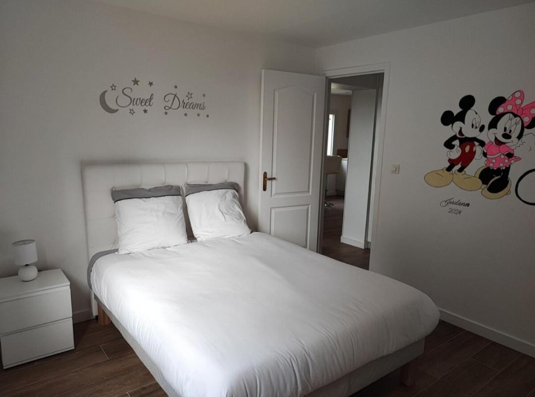 Charmant Appartement 2 Pieces Proche Disneyland Villeneuve-Saint-Denis 外观 照片